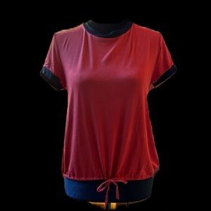 No Boundaries Red Top with Tie